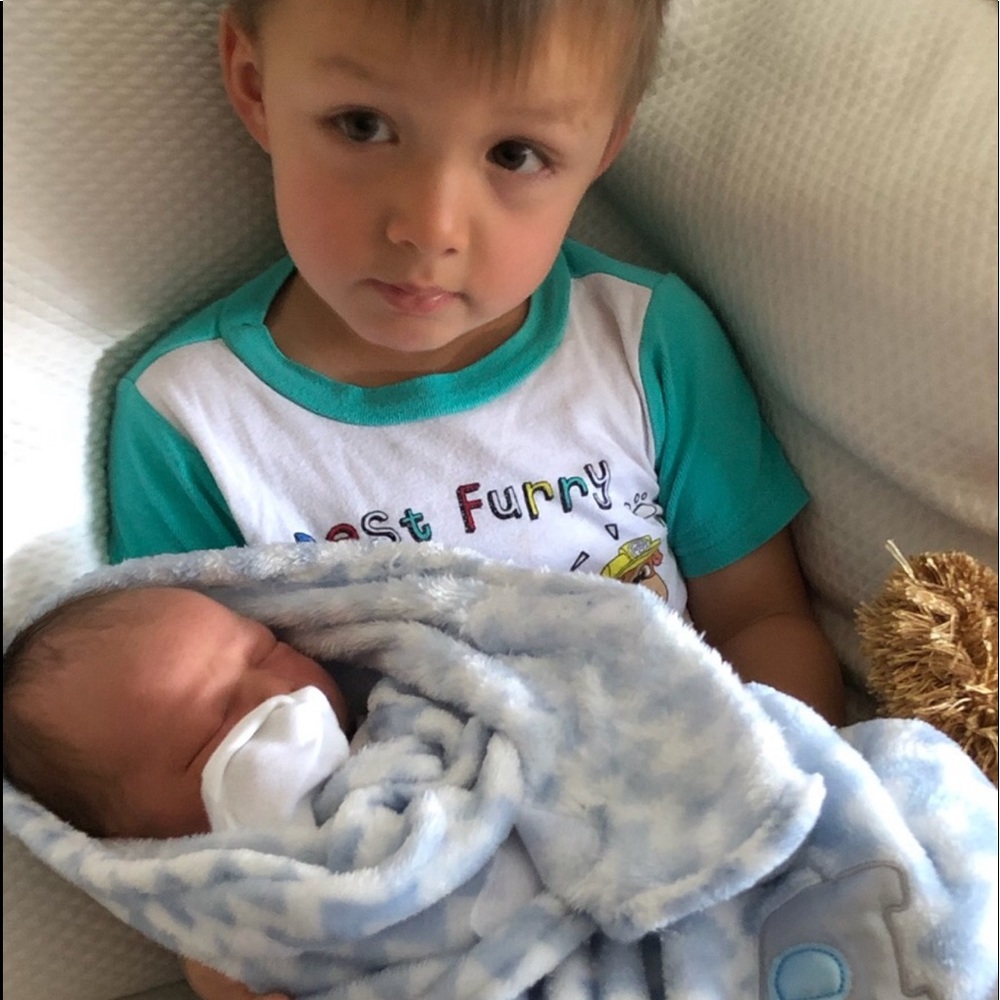 Meet your Posher, Liem